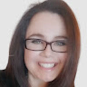 Meet your Posher, Claire